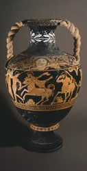 Ánfora por el Pintor de la Centauromaquia. Cerámica de figuras rojas de Porano (Umbría). Civilización etrusca. Siglo IV a.C.