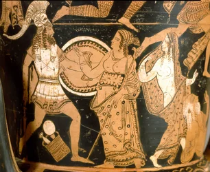 Antigüedad etrusca: crátera de campana que representa la destrucción de Troya: detalle con Menelao frente a Afrodita, Helena aparece representada a la derecha. De Falerii Veteres (Civita Castellana). 350-300 a. C. Roma, Museo Nazionale di Villa Giulia