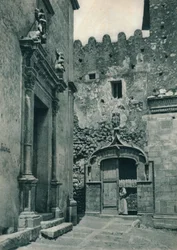Entrada de una iglesia, Taormina, Sicilia, Italia