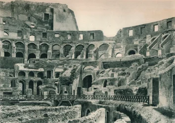 Interior del Coliseo, Roma, Italia, 1927