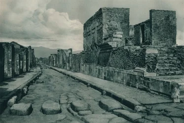 Calle entre ruinas, Pompeya, Italia, 1927