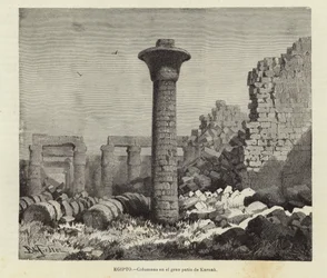 Egipto - Columnas en el gran patio de Karnak