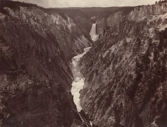 Gran Cañón de Yellowstone y cataratas