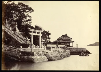Entrada al templo de Kami-Hamayou en Shimonoseki