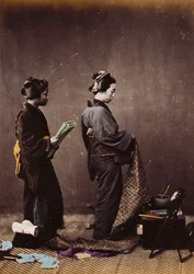 Mujeres japonesas vistiéndose, c.1870-1880