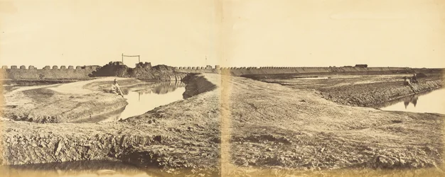 Fuerte Tangkoo después de su captura, mostrando la entrada francesa e inglesa, 10 de agosto de 1860, 1860