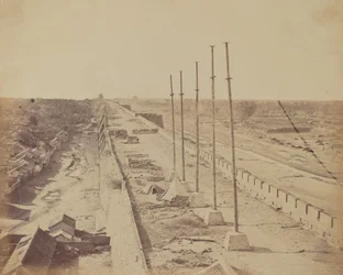 Parte Superior del Muro Desde la Puerta de Anting, Pekín, Tomada por las Tropas Inglesas y Francesas, Oct 1860