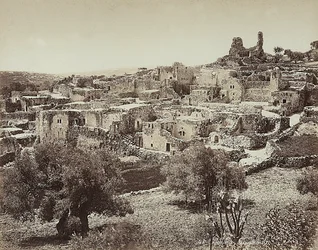Vista panorámica de Betania, el antiguo nombre de un pequeño pueblo en el lado oriental del Monte de los Olivos, en el camino que va de Jerusalén a Jericó