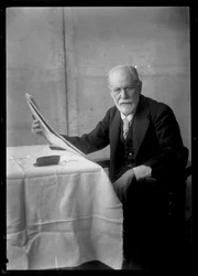 Foto de Sigmund Freud (1856-1939)