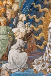 Ángeles sosteniendo lirios, flores que son el símbolo de la pureza, detalle de la Coronación de la Virgen