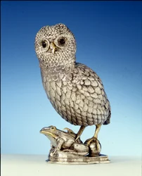 Copa en forma de búho, Gante, c.1560