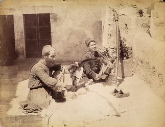 Dos artesanos egipcios