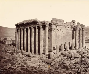 El Templo de Júpiter, Baalbek, desde el noroeste