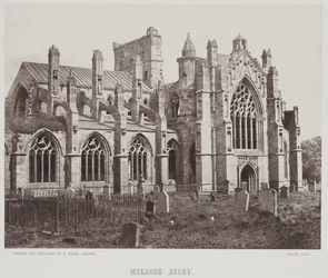 Melrose Abbey, c.1857 (impresión a la albúmina)
