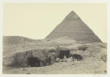 Tumbas de Roca y la Pirámide de Belzoni, Gizeh, 1857