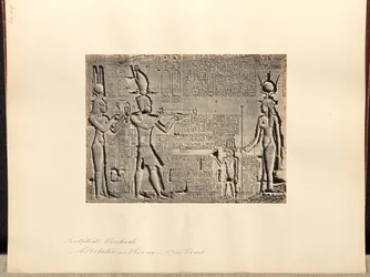 Esculturas, Denderah, "Cleopatra y su hijo, Nerón Casar"