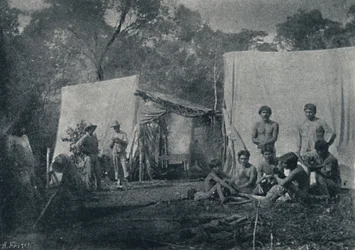 Guaraníes visitando un Campamento, 1895