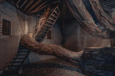 Arquitectura sinuosa en madera