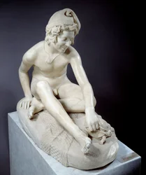 Joven pescador napolitano jugando con una tortuga. Escultura de mármol de François Rude (1784-1855), 1831, París, Museo del Louvre