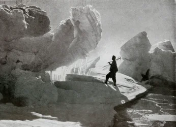Bloques de hielo cerca de Discovery Bluff, c1911