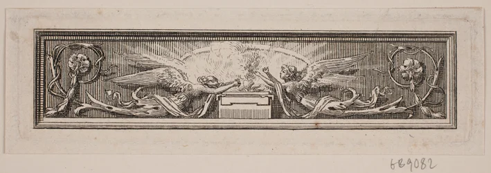 Ornamento con altar y dos ángeles