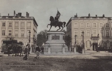 Bruselas, Place Royale, Estatua de Godefroid de Bouillon