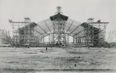 Construcción de la Galería de las Máquinas para la Exposición Universal de 1889