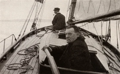 Hilaire Belloc en su barco