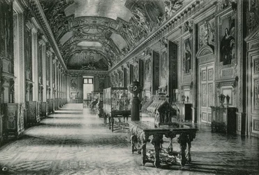 Musee du Louvre, da Galerie d