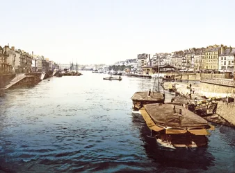 Barcos de recreo en el Loira en Nantes, pub. 1890-1900