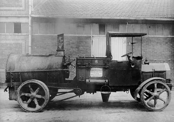 Camión de alquitrán, c.1900