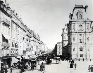 La rue de Rivoli y el nuevo Hotel de Ville, c.1882