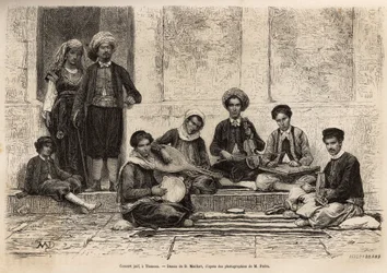 Una orquesta judía, en Tlemcen, invariablemente compuesta por 5 instrumentos: el rbab montado en 2 cuerdas; el kouistra, una especie de laúd; el kamendja, o violín; el centihr, una especie de caja trapezoidal plana y la derboucha, una especie de pandereta 