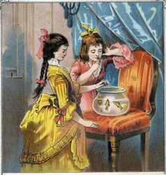 Amelie y Emma tienen dos bonitos peces dorados en un frasco. Los alimentan de manera rutinaria. Cromolitografía de “Escenas infantiles” ed. Guerin - Muller circa 1885