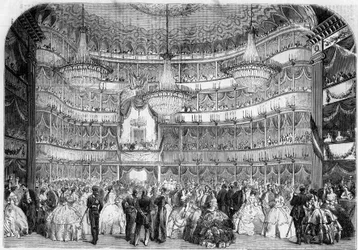 Arquitectura: vista interior del Teatro Real (siglo XIX) en Niza (Alpes Marítimos, 06), en 1858, durante el baile de caridad dado por la Sociedad Francesa de Asistencia, bajo el patrocinio de la Gran Duquesa de Baden, Stephanie de Bauharnais (1789-18