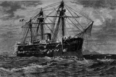 Barco atacado por torpederos (siglo XIX). Grabado del cuadro de Pierre Emile de Crisenoy (siglo XIX) en “El Mundo Ilustre” n°1220 del 14 de agosto