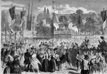 Baile Bretón en el Campo de Batalla en Quimper (Finisterre, 29) en presencia de Napoleón III (1808-1873) y la Emperatriz Eugenia (1826-1920). Grabado en “Le Monde Illustré” n°72 del 28 de agosto