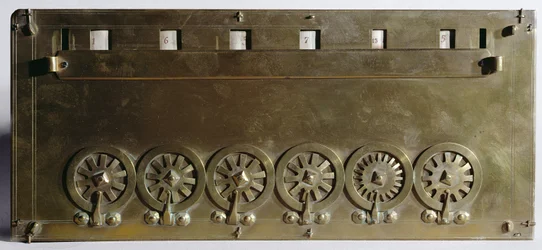 Máquina de calcular inventada por Blaise Pascal (1623-63) en 1642