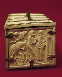 Cofre con escenas de literatura romántica, 1330s