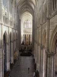 Catedral de Amiens: interior