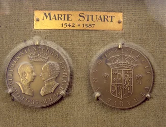 Moneda acuñada después del matrimonio de María Reina de Escocia (1542-87) y Francisco II (1544-60) 1588