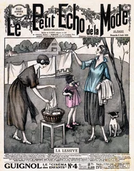 Portada del periódico "Le petit echo de la mode" - dos mujeres con una niña y un perro tienden la ropa a secar en un hilo afuera, n°32 del 8 de agosto