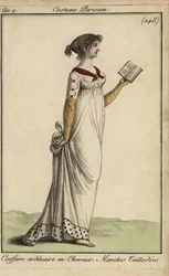 Mujer a la moda leyendo un libro