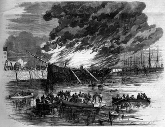 Incendio del "Gillchrest" en el puerto de Le Havre, Sena Marítimo (76)