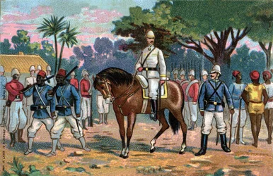 Expedición francesa a Dahomey: General francés Alfred Amédée Dodds (1842-1922) en Benín (Dahomey) en 1892.