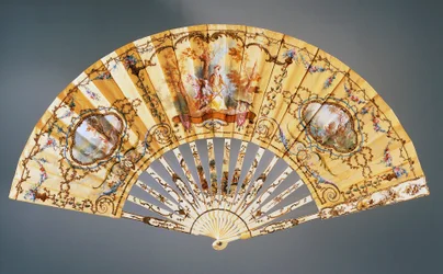 Abanico de mano que representa Descanso durante la caza, seda pintada y hueso, creado por Felix Alexandre, París, ca 1870, Francia