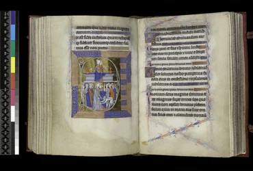 MS 300 f.177v-178r, Maitines, Virgen y Niño sentados entre dos jarrones en un banco (arriba); Traición de Cristo, con Judas besando a Cristo, y San Pedro cortando la oreja de Malco (abajo), del Salterio y Horas de Isabel de Francia, París, c.1265-70