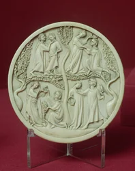 Estuche de espejo que representa escenas cortesanas, c.1320-30