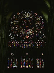 Ventana del transepto norte