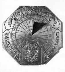 Reloj de Sol Portátil, del Castillo de Sierk (Mosela) 1756 (pizarra)